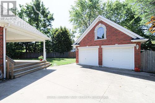 2A Juliana Crescent, St. Catharines (Lakeport), ON - Outdoor