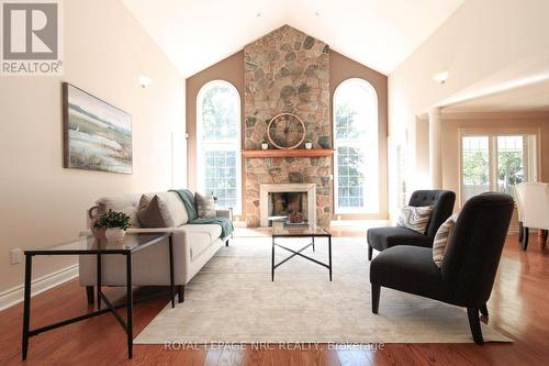 2A Juliana Crescent, St. Catharines (Lakeport), ON - Indoor Photo Showing Living Room With Fireplace