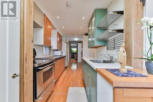 39 Twenty Fourth Street, Toronto, ON - Indoor Photo Showing Kitchen