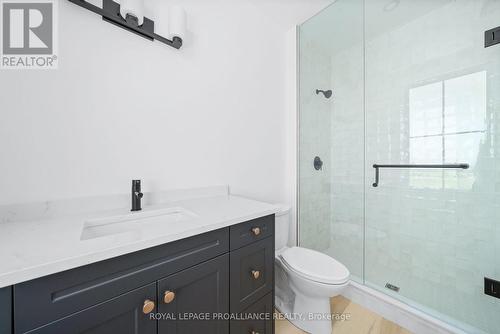 201 - 941 Charles Wilson Parkway, Cobourg, ON - Indoor Photo Showing Bathroom