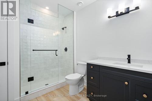 301 - 941 Charles Wilson Parkway, Cobourg, ON - Indoor Photo Showing Bathroom