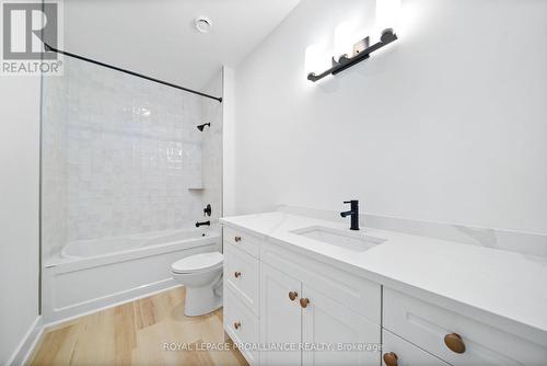 202 - 941 Charles Wilson Parkway, Cobourg, ON - Indoor Photo Showing Bathroom