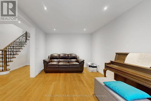 287 Manchester Drive, Newmarket, ON - Indoor