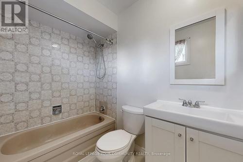 287 Manchester Drive, Newmarket, ON - Indoor Photo Showing Bathroom