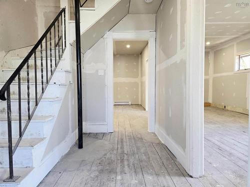 55 Bridge Avenue, Stellarton, NS 