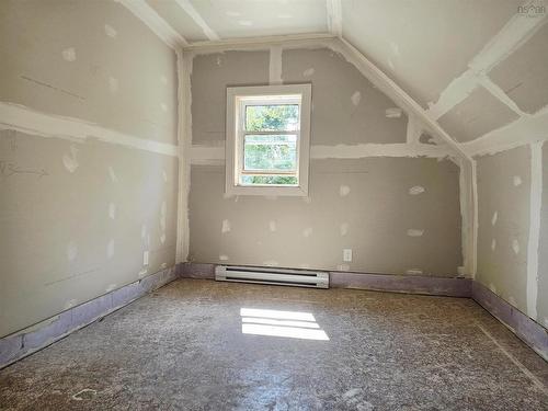 55 Bridge Avenue, Stellarton, NS 