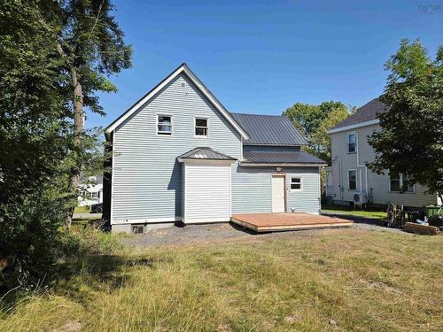 55 Bridge Avenue, Stellarton, NS 