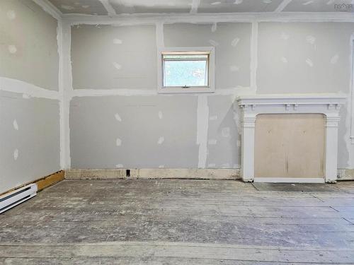 55 Bridge Avenue, Stellarton, NS 