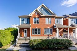 6464 Rue Claudel  Brossard, QC J4Z 0G8