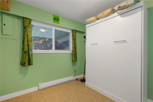 1985 Penfield Rd, Campbell River, BC 