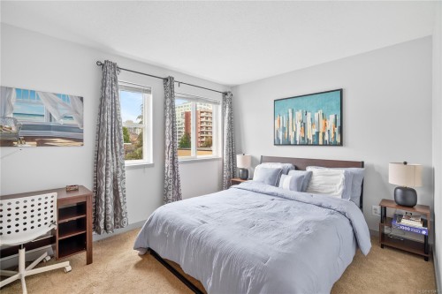 311-827 North Park St, Victoria, BC - Indoor Photo Showing Bedroom