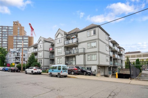 311-827 North Park St, Victoria, BC - Outdoor With Balcony With Facade