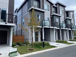 1214 Arcadiawood Crt  Langford, BC V9C 0V5