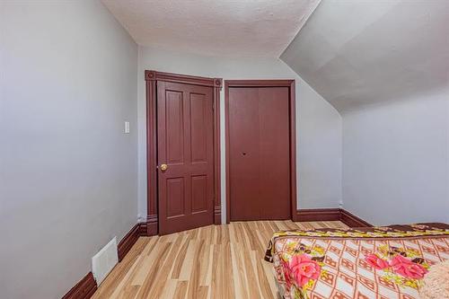 384 Magnus Ave, Winnipeg, MB 