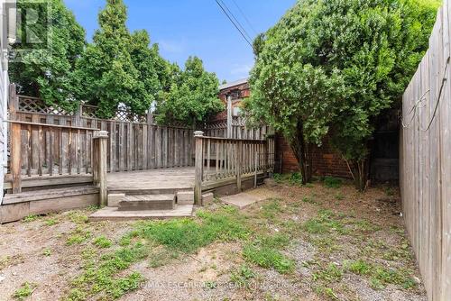 208 East Avenue N, Hamilton, ON - Outdoor