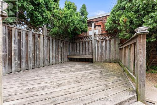 208 East Avenue N, Hamilton, ON - Outdoor With Exterior