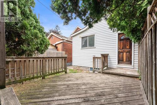 208 East Avenue N, Hamilton, ON - Outdoor With Exterior