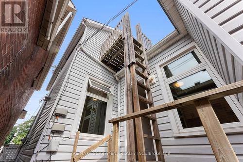 208 East Avenue N, Hamilton, ON - Outdoor With Facade