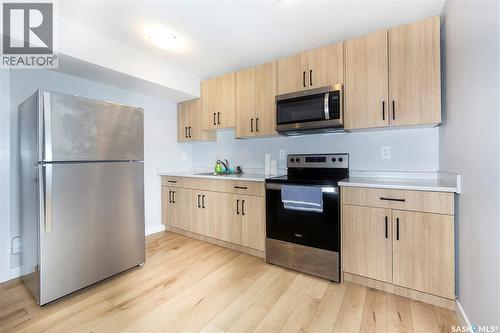 403 Childers Way, Saskatoon, SK - Indoor Photo Showing Kitchen