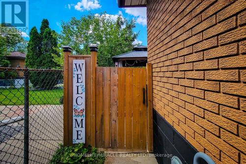 12 Maitland Avenue, Hamilton, ON - Outdoor