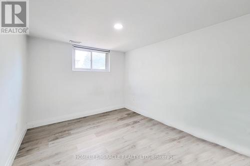 12 Maitland Avenue, Hamilton, ON - Indoor Photo Showing Other Room