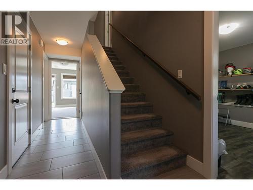 3905 16Th Avenue, Castlegar, BC - Indoor Photo Showing Other Room