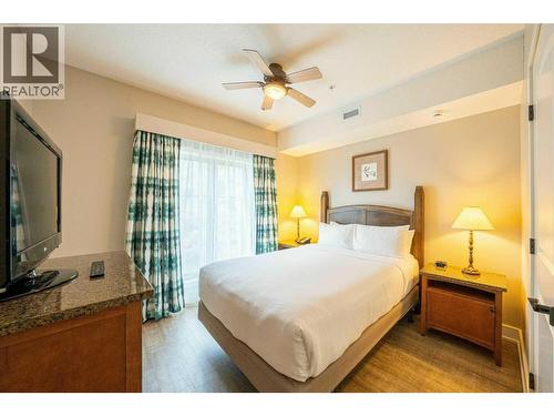 1200 Rancher Creek Road Road Unit# 328C, Osoyoos, BC - Indoor Photo Showing Bedroom