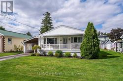 2210 WILLIAM SHAKESPEARE STREET  Perth East (Shakespeare), ON N0B 2P0