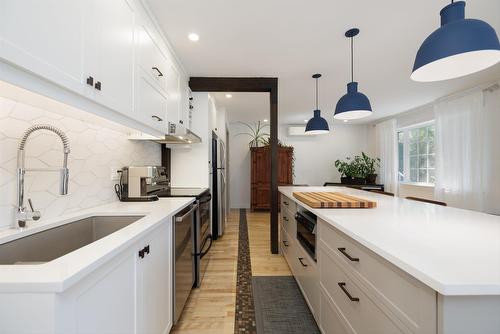 Cuisine - 45 Rue Hôtel-De-Ville, Vaudreuil-Dorion, QC - Indoor Photo Showing Kitchen With Upgraded Kitchen