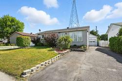 446 Rue Duquette O.  Gatineau (Gatineau), QC J8P 3A9