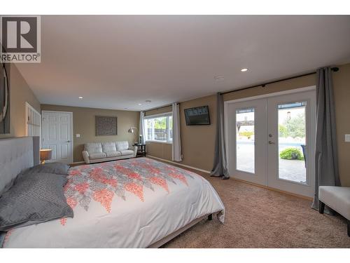 Huge Master Suite - 161 Cranberry Lane, Vernon, BC - Indoor Photo Showing Bedroom