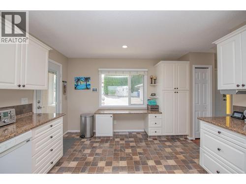 161 Cranberry Lane, Vernon, BC - Indoor Photo Showing Other Room