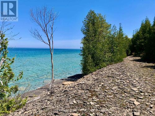 With 1,200++ft of flat rock shoreline for swimmi - 2248 Bruce Rd 9 Road, Northern Bruce Peninsula, ON 