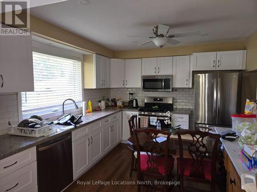 Bright kitchen - 6042 Highway 9 Highway, Caledon (Mono Mills), ON - Indoor Photo Showing Kitchen