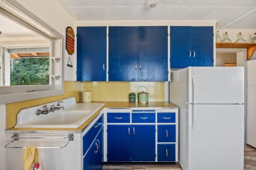 1494 Wilkinson Rd, Comox, BC 