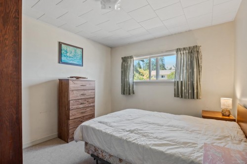 1494 Wilkinson Rd, Comox, BC 