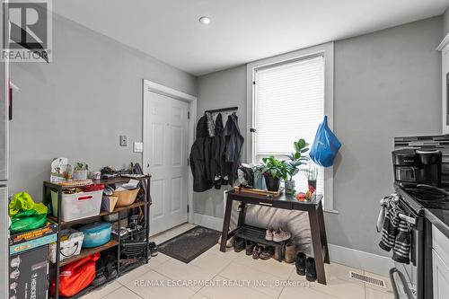 181 West Avenue, Hamilton, ON - Indoor