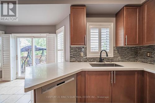 46 Pepperberry Road, Vaughan, ON - Indoor Photo Showing Kitchen