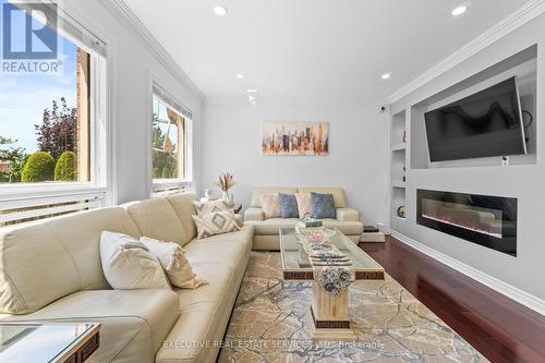 7090 Terragar Boulevard, Mississauga, ON - Indoor Photo Showing Living Room With Fireplace