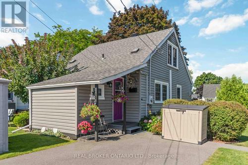 20 Roosevelt Drive, Smiths Falls, ON - Outdoor