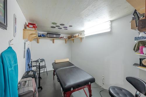 6865 Mountainview Drive, Oliver, BC - Indoor