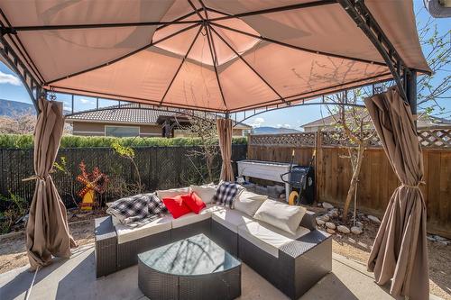 6865 Mountainview Drive, Oliver, BC - Outdoor With Deck Patio Veranda