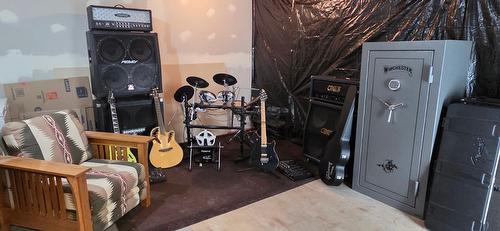 64 100Th Avenue, Kimberley, BC - Indoor