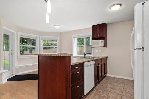 228 Maryland Rd, Campbell River, BC 