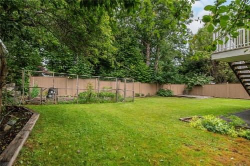 228 Maryland Rd, Campbell River, BC 