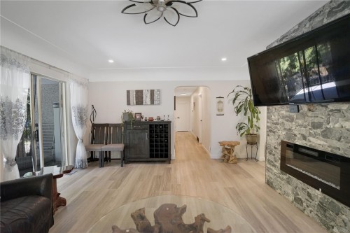 3090 Decourcy Dr, Nanaimo, BC 