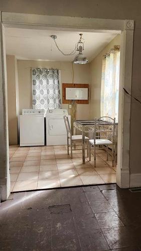 70 Second Avenue, Benito, MB - Indoor