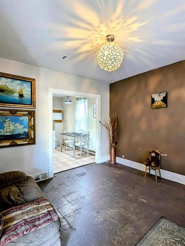 70 Second Avenue, Benito, MB - Indoor