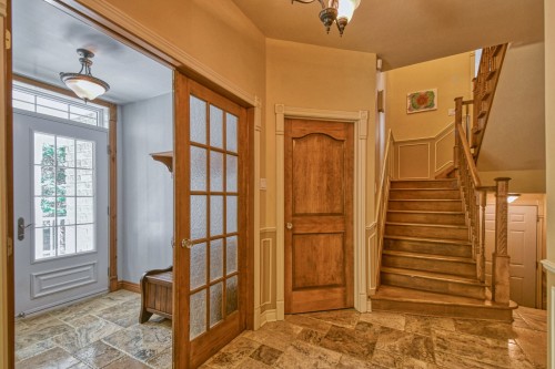 Hall d'entrée/Vestibule - 465 Rue Des Lilas, Sainte-Adèle, QC - Indoor Photo Showing Other Room