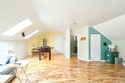 Salle de jeux - 465 Rue Des Lilas, Sainte-Adèle, QC - Indoor